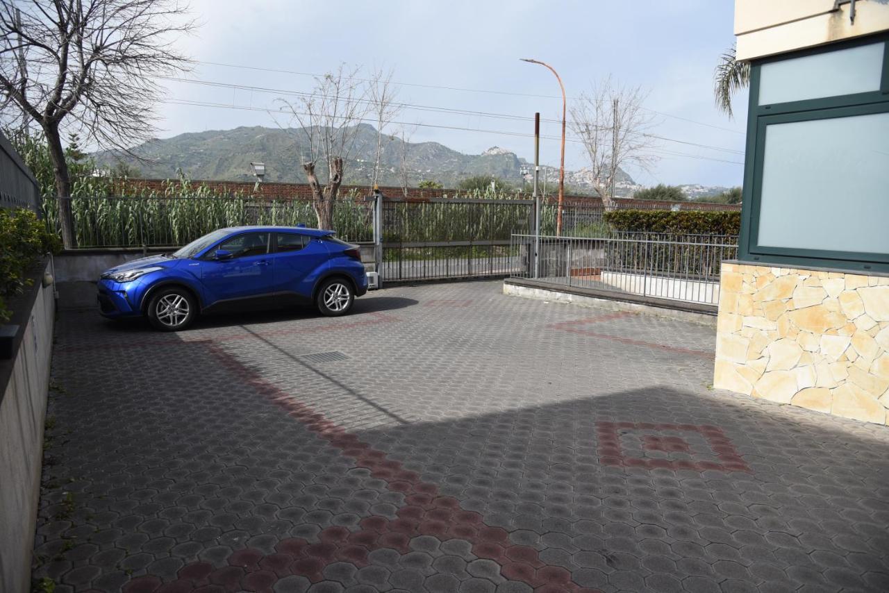 Willa Casa Rosanna Giardini-Naxos Zewnętrze zdjęcie